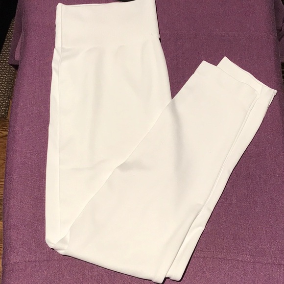 New Mix Pants - White Crop Leggings